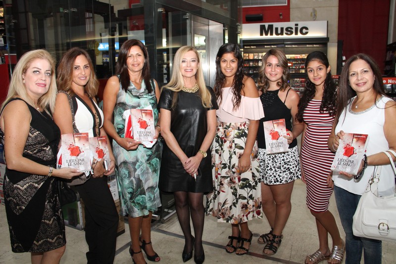 Book Signing of Liés Par Le Sang by Marie Josée Poisson 